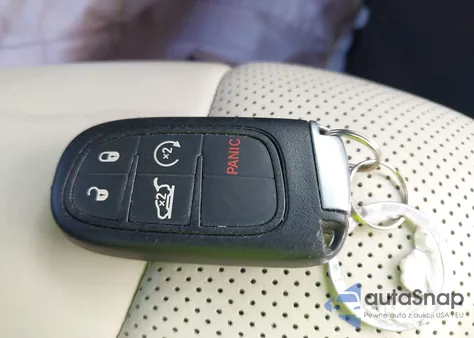 2016 Jeep Cherokee Overland from USA, damaged, VIN 1C4PJLJS8GW342428